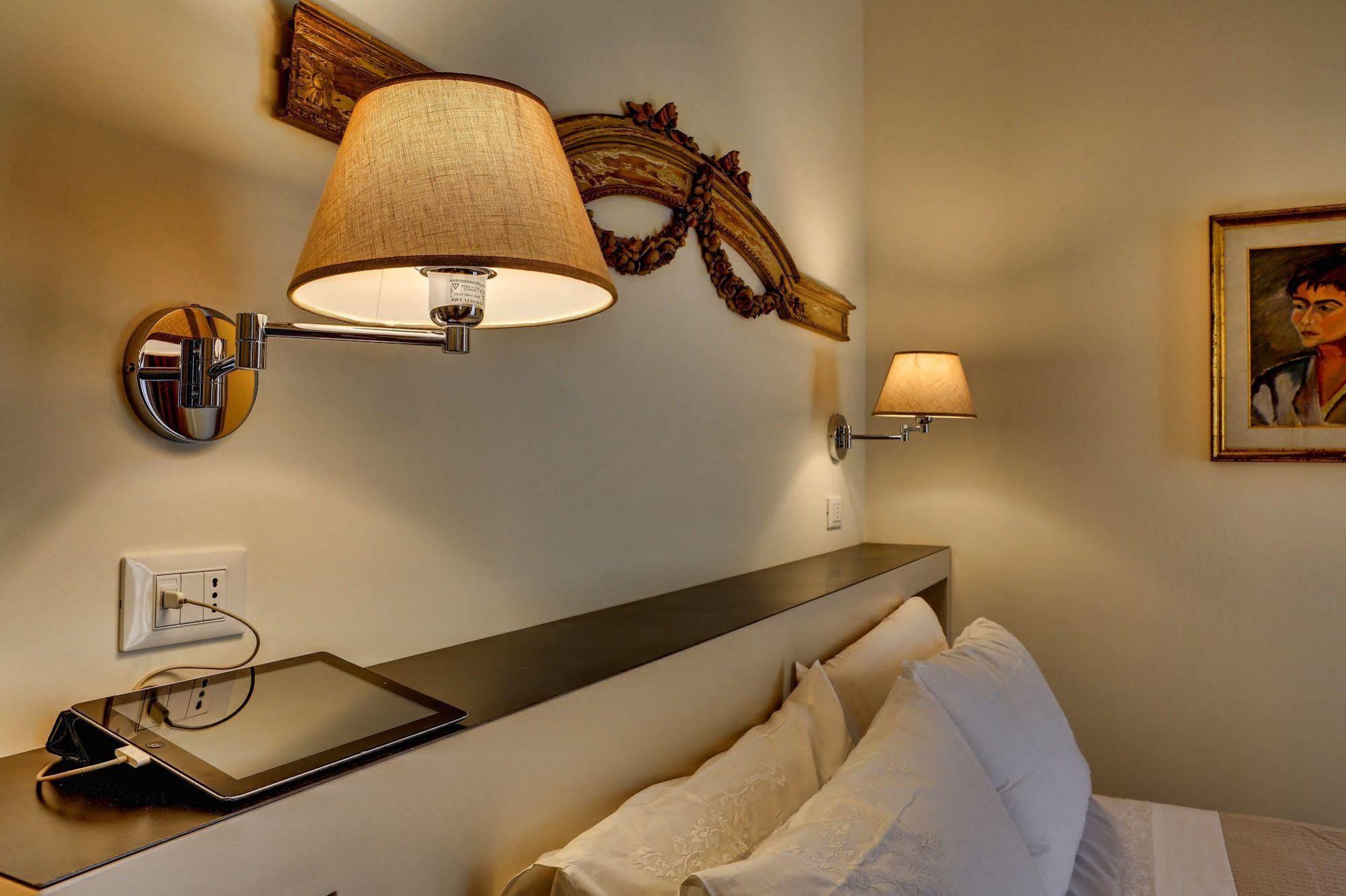 רומא Casa Sotgiu Guest House מראה חיצוני תמונה