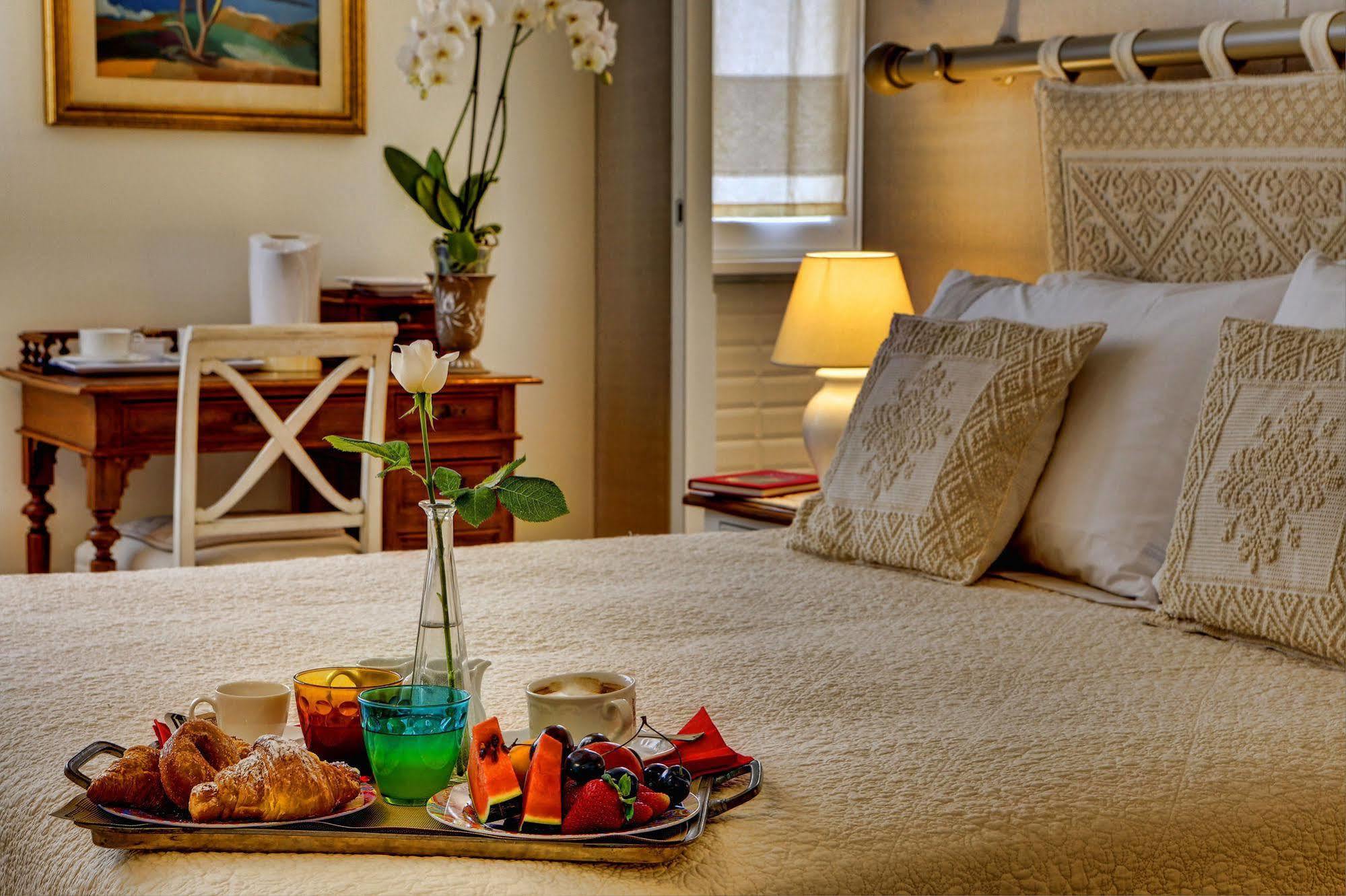 רומא Casa Sotgiu Guest House מראה חיצוני תמונה
